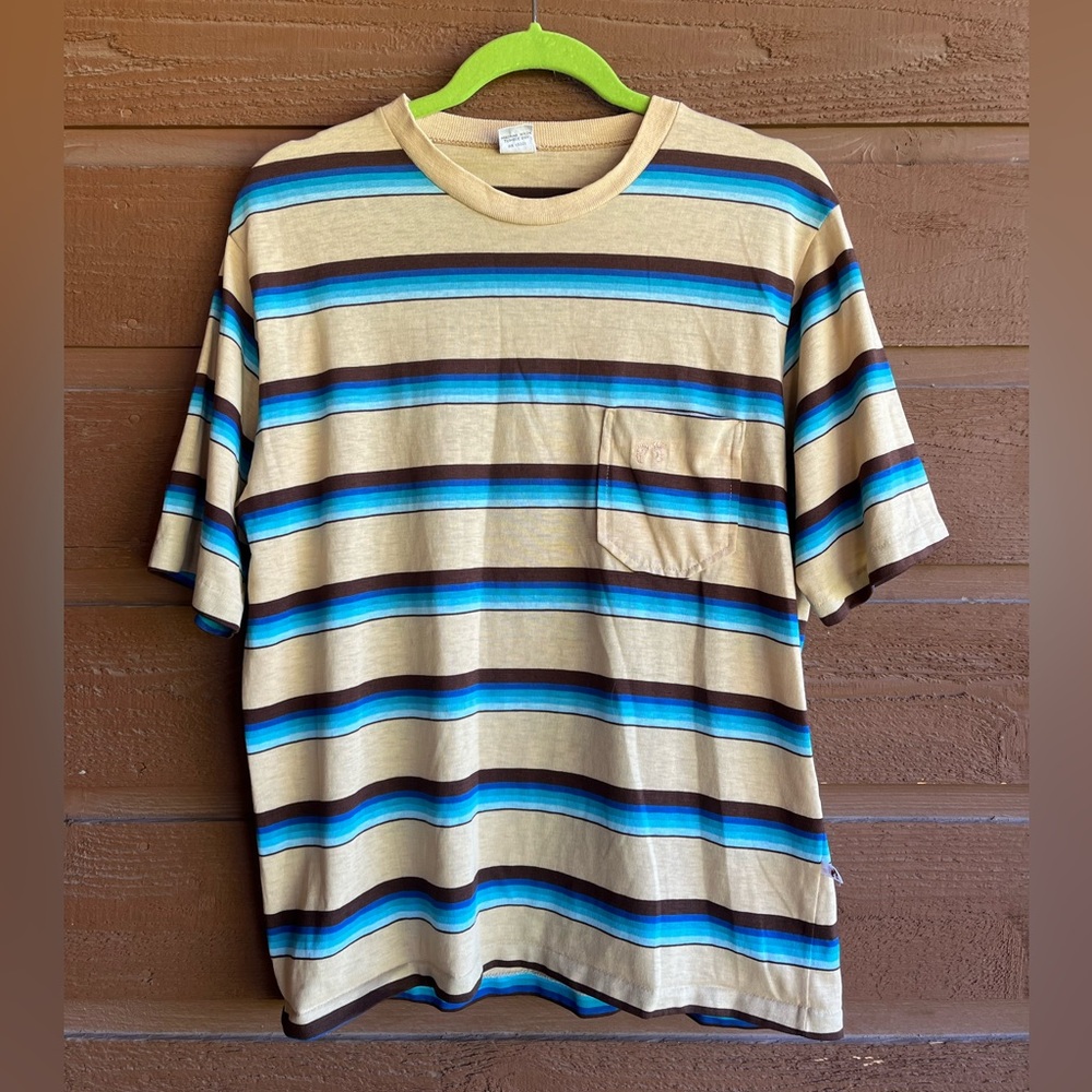 Vintage Hang Ten men’s tee size L. Hard to find pattern